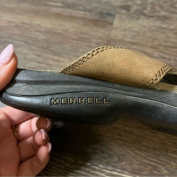 Merrell Topo Cross Stone Tan Crisscross Suede Sandals - Picture 5 of 10